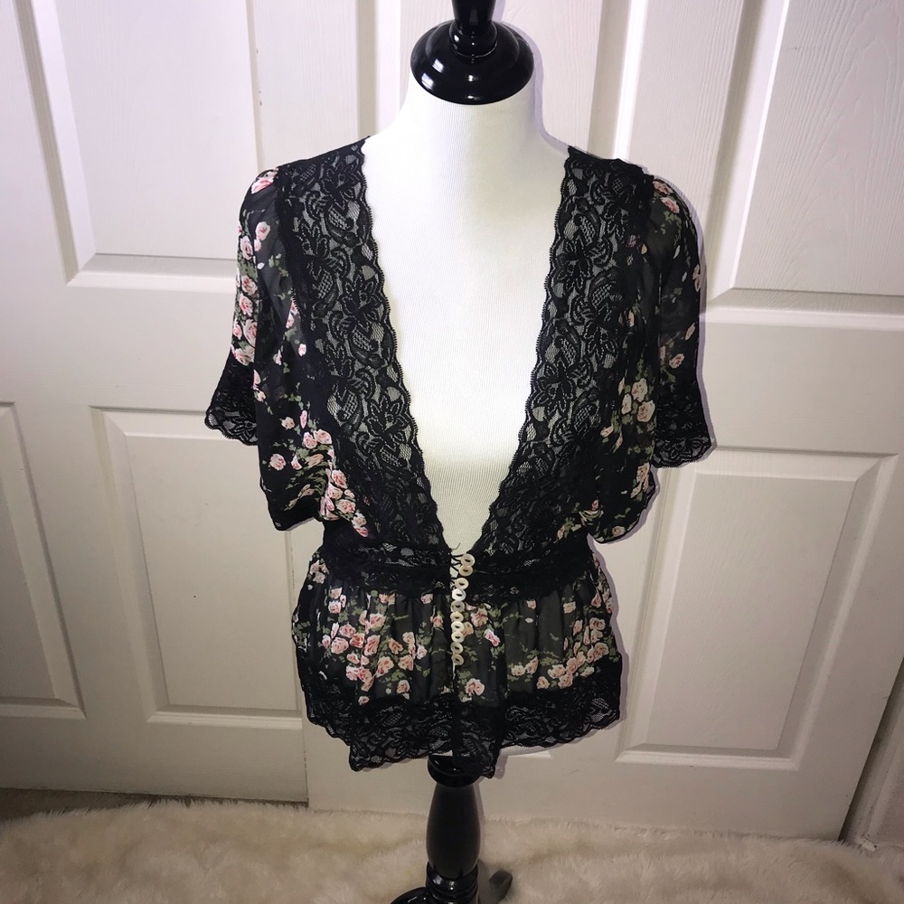 Floral top